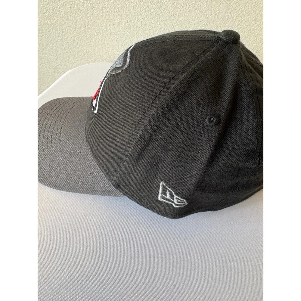 New Era 39THIRTY Kansas City Chiefs Hat Mens Medium-Large Black Grey NFL Cap
